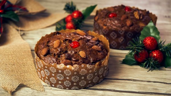 Unlock the Secrets to Crafting Authentic British Christmas Pudding!